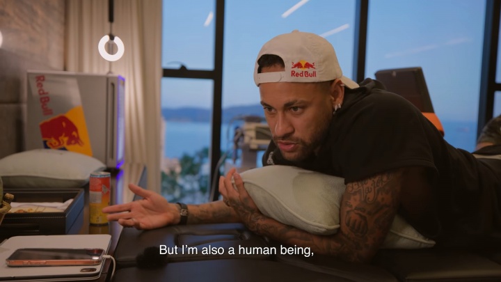 kaiyun-“Real Talk”！内马尔：有人就是不喜欢我 我不能错但已犯过很多